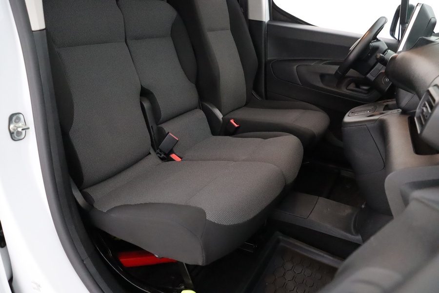 Peugeot e-Partner vaihtoauto