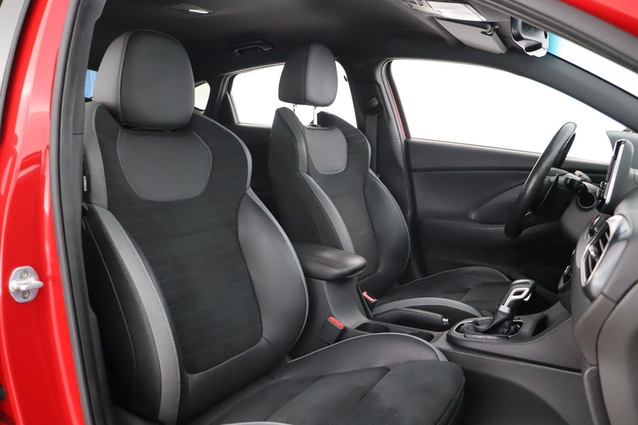 Hyundai i30 Fastback vaihtoauto