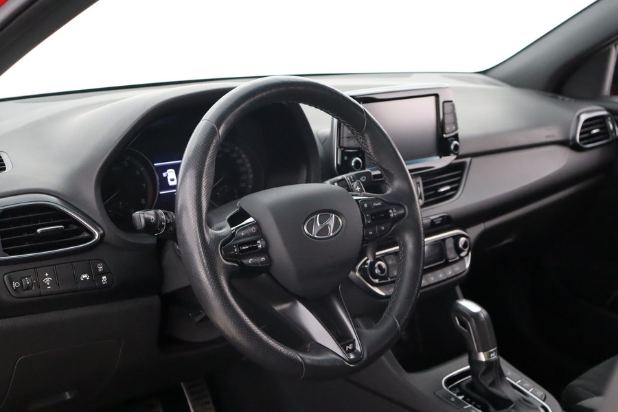 Hyundai i30 Fastback vaihtoauto