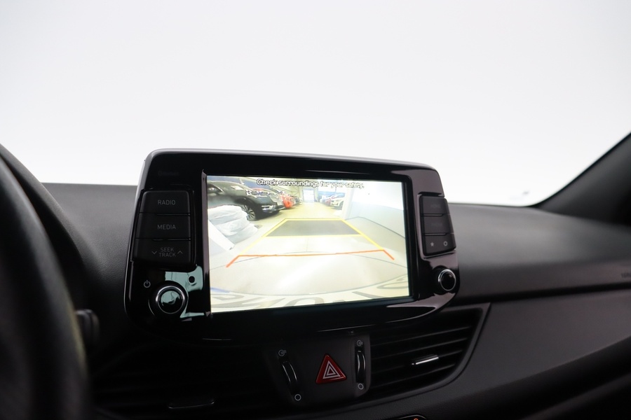 Hyundai i30 Fastback vaihtoauto