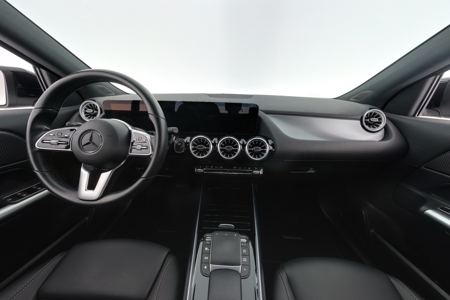 Mercedes-Benz EQA vaihtoauto