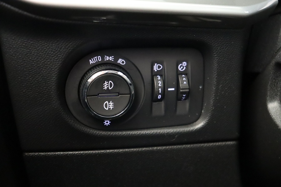 Opel Mokka-e vaihtoauto