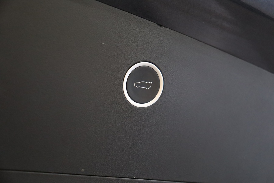 Tesla Model X vaihtoauto