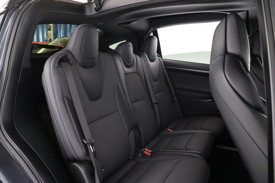 Tesla Model X vaihtoauto