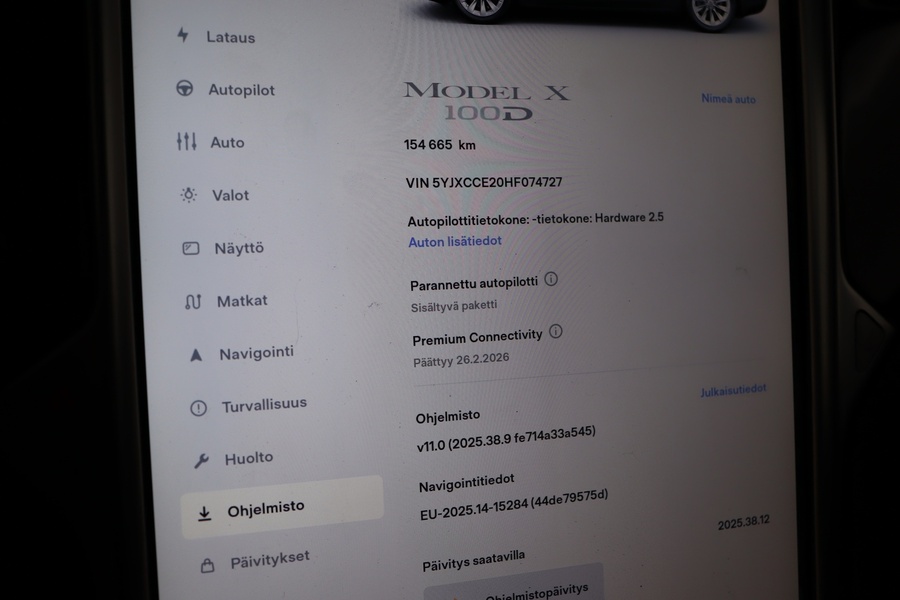 Tesla Model X vaihtoauto