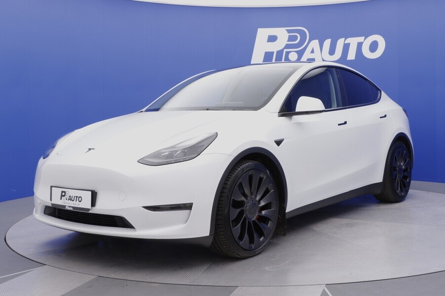 Tesla Model Y vaihtoauto