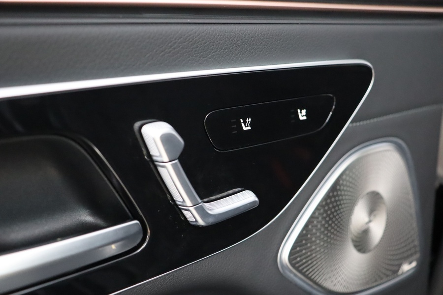 Mercedes-Benz EQS vaihtoauto