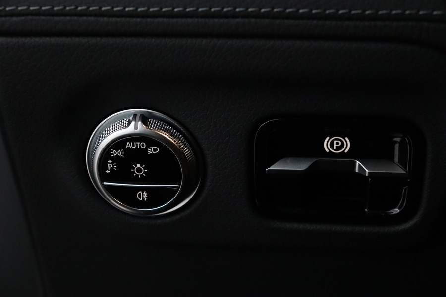 Mercedes-Benz EQS vaihtoauto