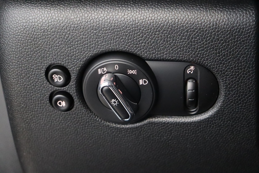 Mini Cooper vaihtoauto