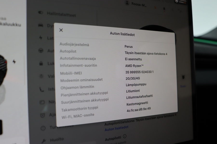 Tesla Model 3 vaihtoauto