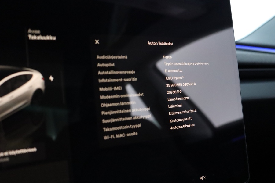 Tesla Model 3 vaihtoauto