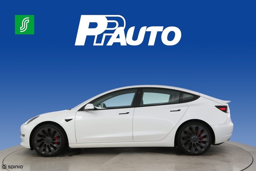 Tesla Model 3 vaihtoauto