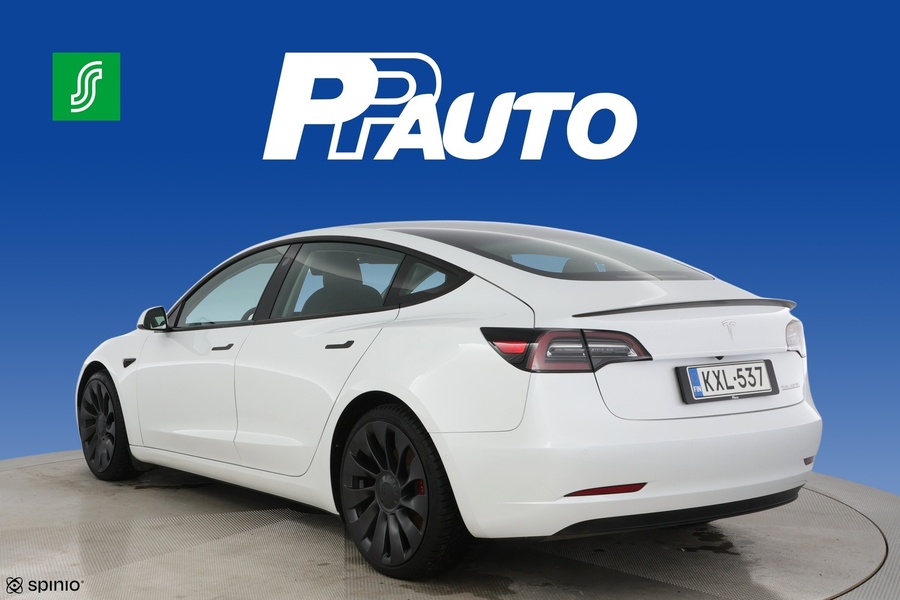 Tesla Model 3 vaihtoauto