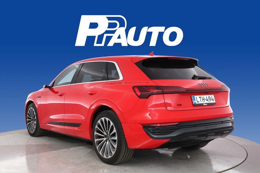 Audi Q8 e-tron vaihtoauto