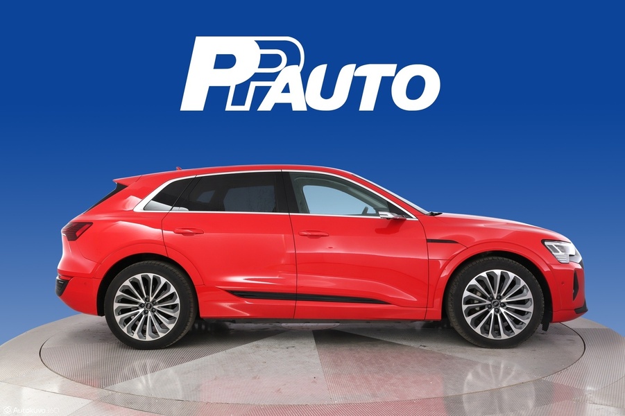 Audi Q8 e-tron vaihtoauto