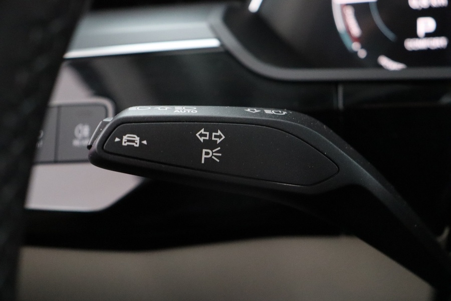 Audi Q8 e-tron vaihtoauto