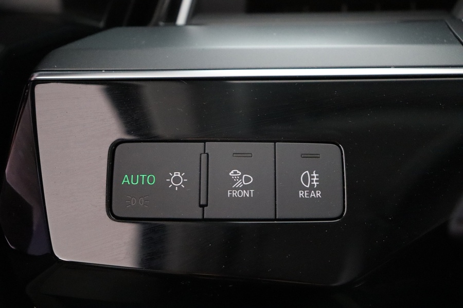 Audi Q8 e-tron vaihtoauto