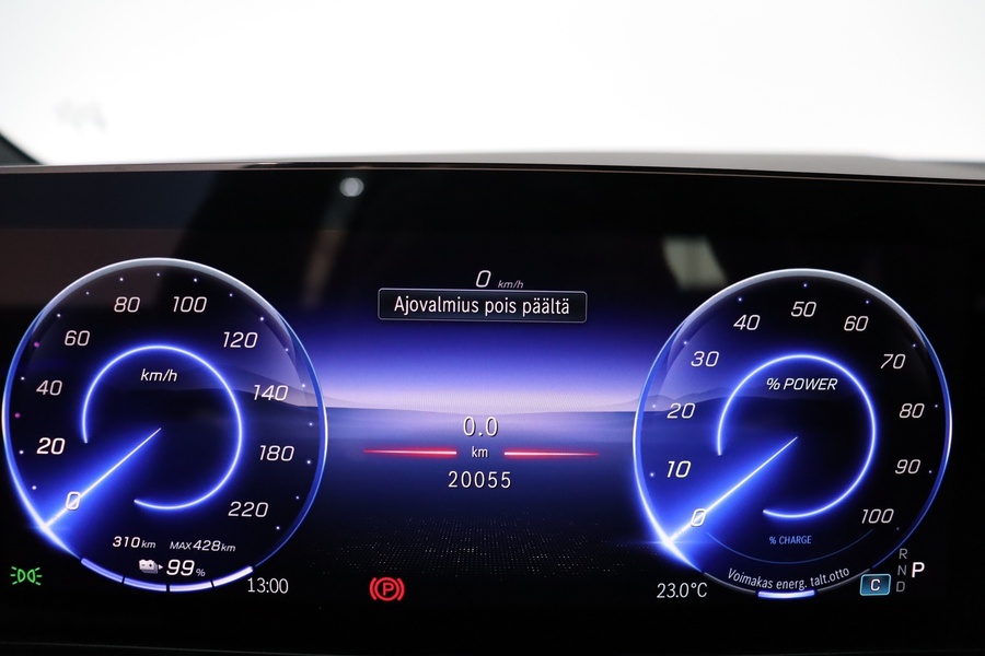 Mercedes-Benz EQA vaihtoauto