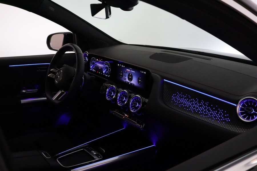 Mercedes-Benz EQA vaihtoauto