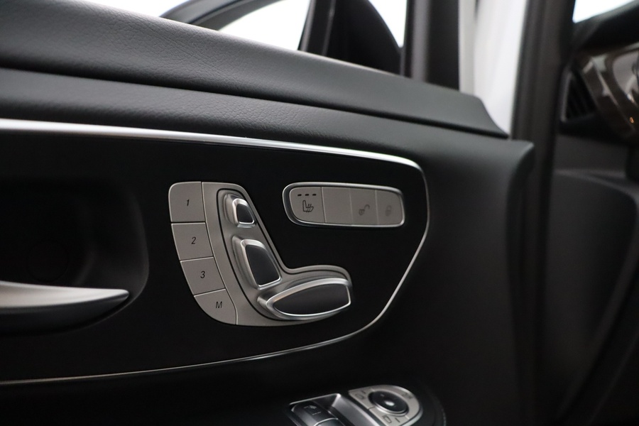 Mercedes-Benz EQV vaihtoauto