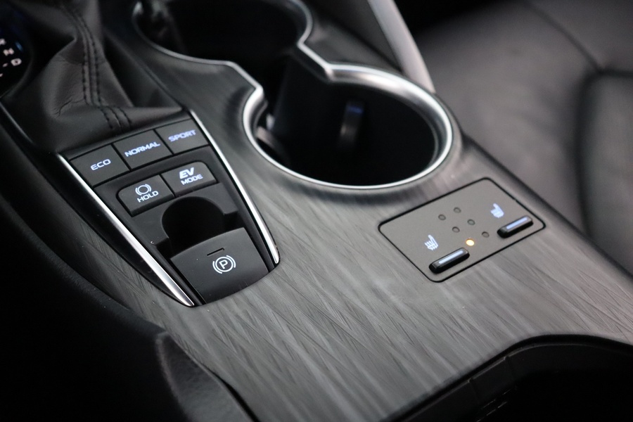 Toyota Camry vaihtoauto