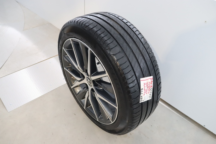 Toyota Camry vaihtoauto