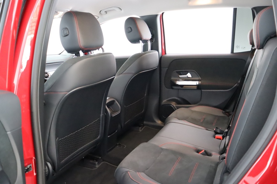 Mercedes-Benz EQB vaihtoauto