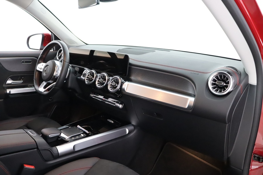 Mercedes-Benz EQB vaihtoauto