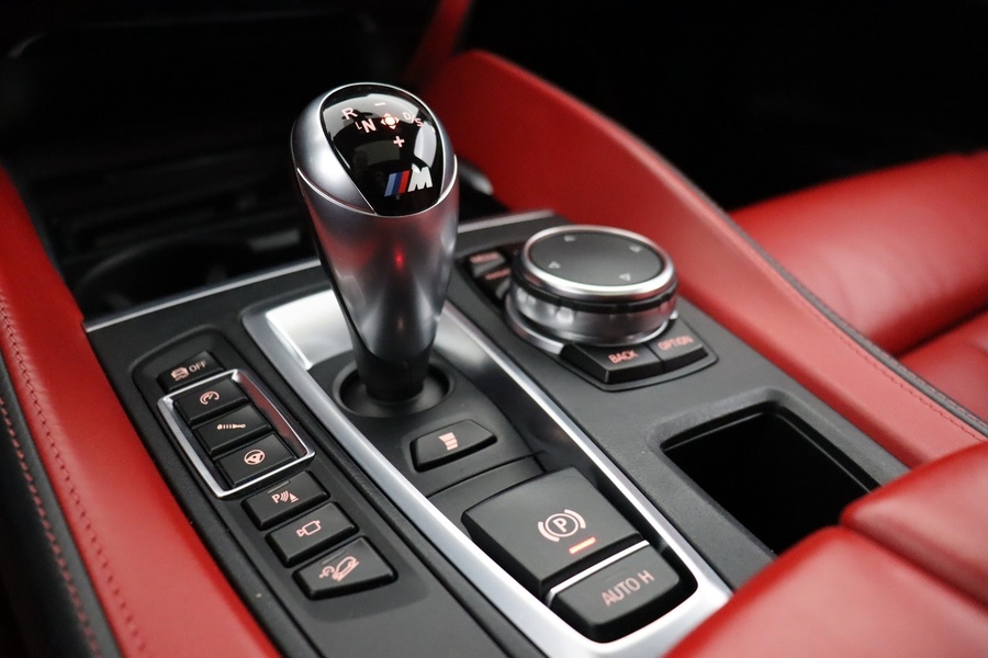 BMW X6 vaihtoauto