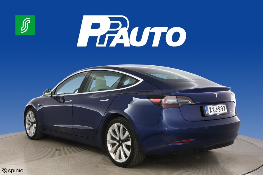 Tesla Model 3 vaihtoauto