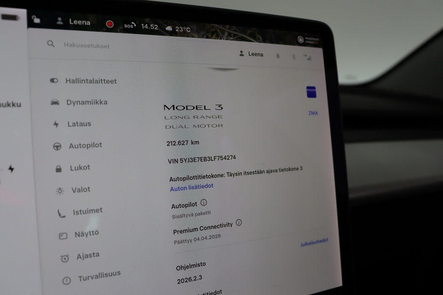 Tesla Model 3 vaihtoauto