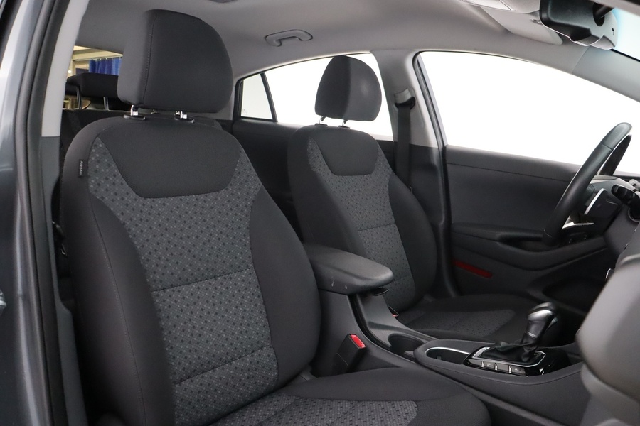 Hyundai IONIQ plug-in vaihtoauto