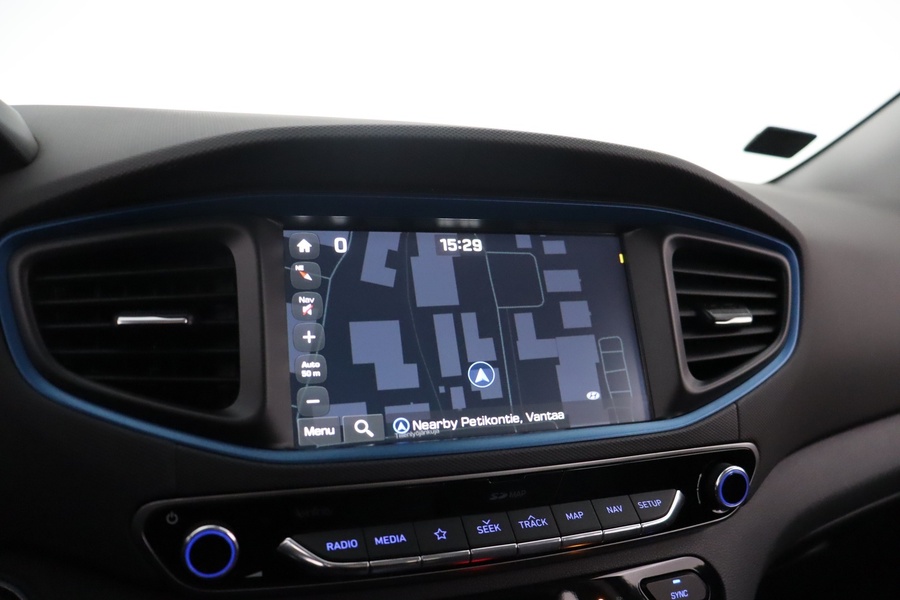 Hyundai IONIQ plug-in vaihtoauto