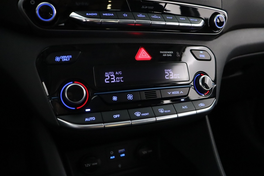 Hyundai IONIQ plug-in vaihtoauto