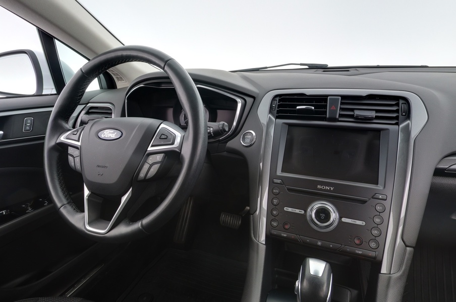 Ford Mondeo vaihtoauto