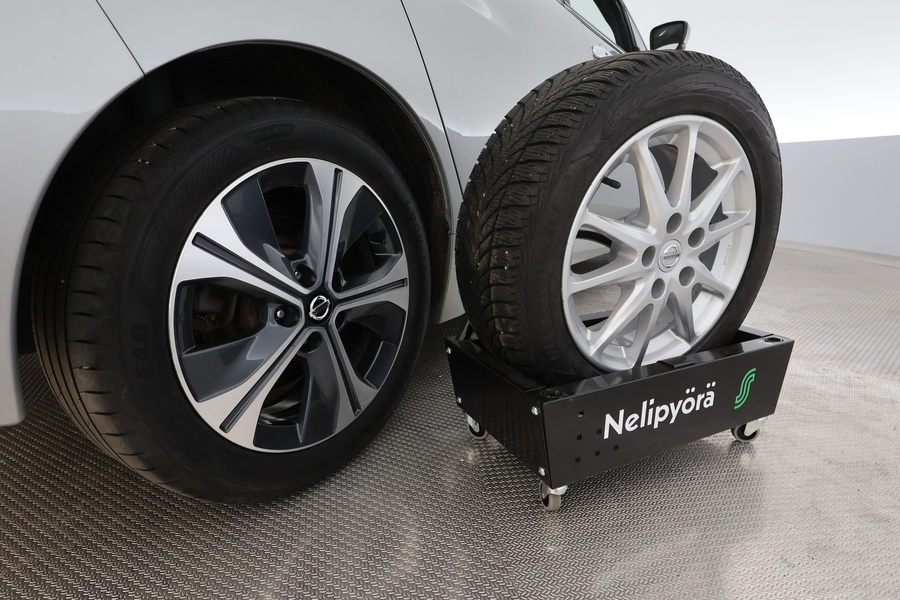 Nissan Leaf vaihtoauto