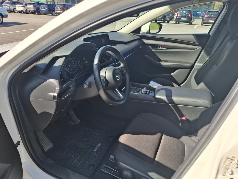 Mazda 3 vaihtoauto
