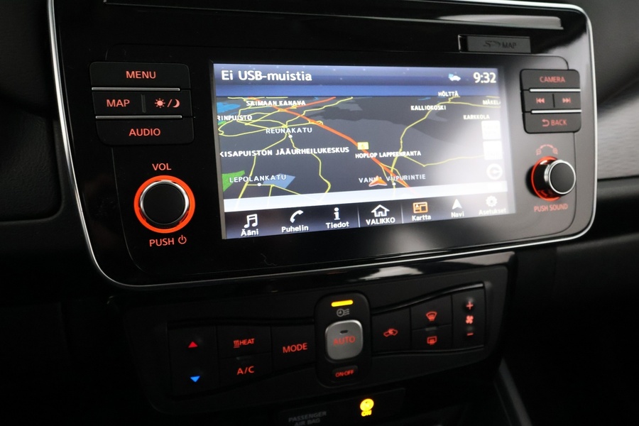 Nissan Leaf vaihtoauto