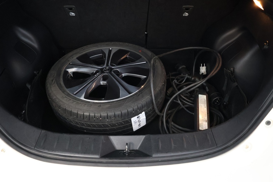 Nissan Leaf vaihtoauto