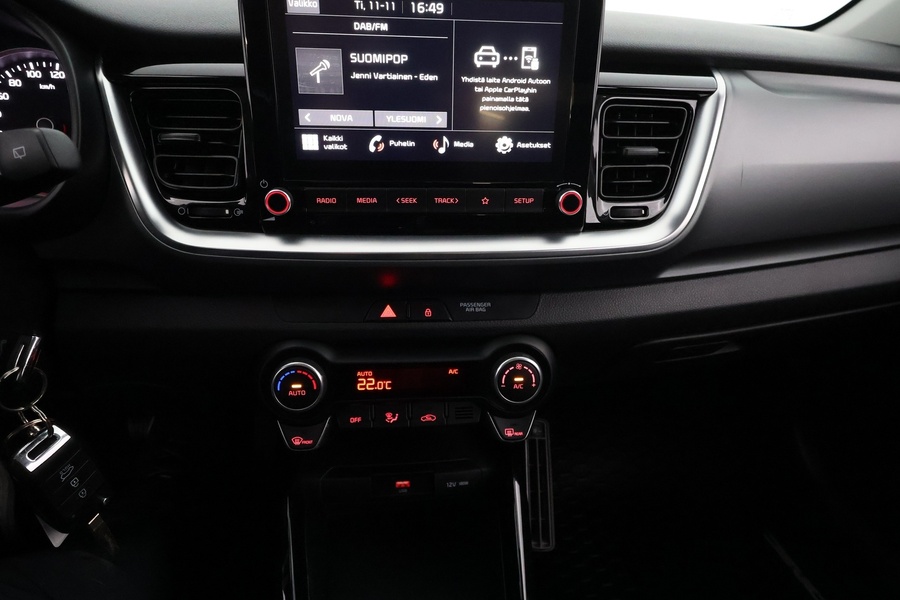 Kia Stonic vaihtoauto