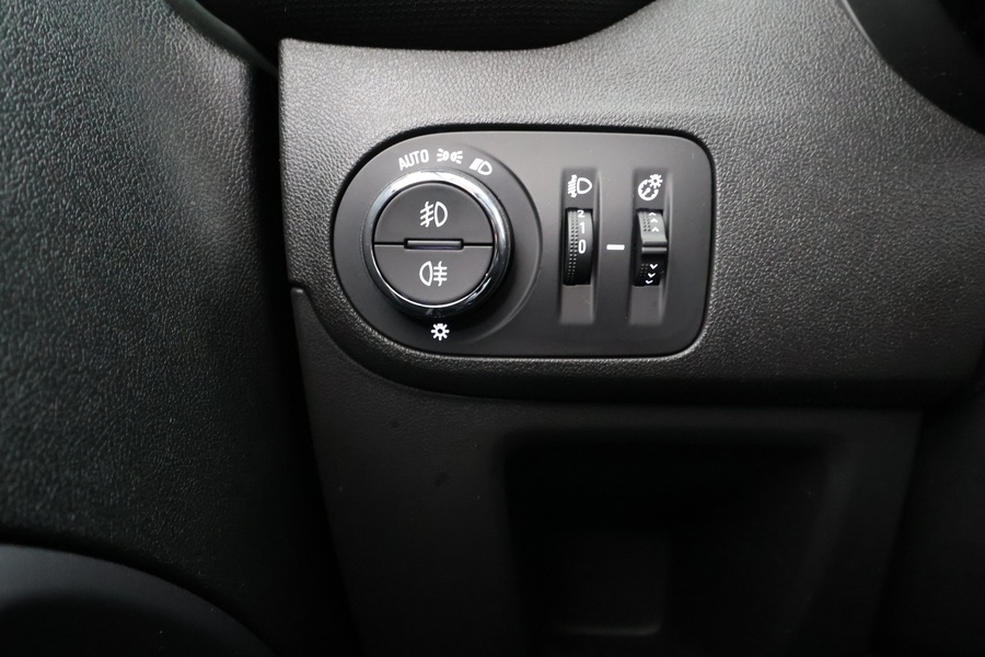 Opel Crossland X vaihtoauto