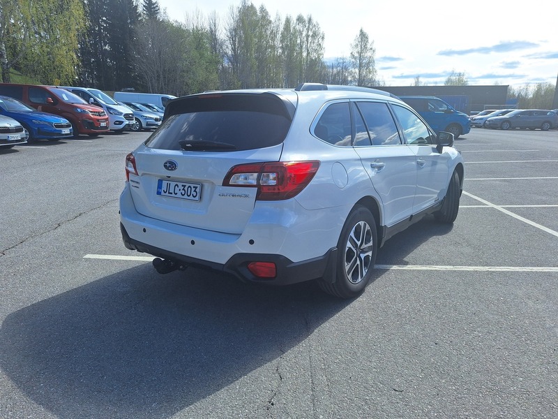 Subaru Outback vaihtoauto