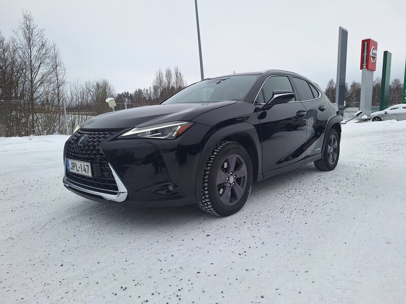 Lexus UX vaihtoauto