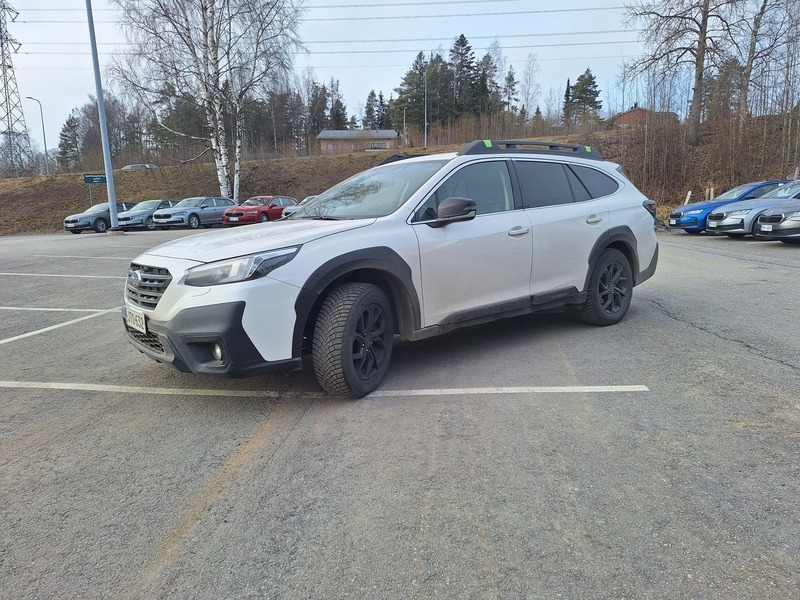 Subaru Outback vaihtoauto