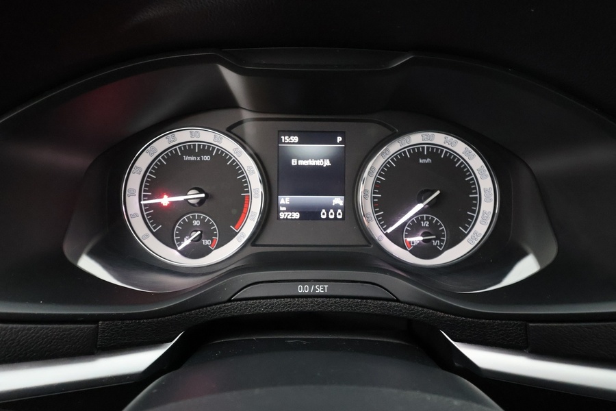 Skoda Karoq vaihtoauto