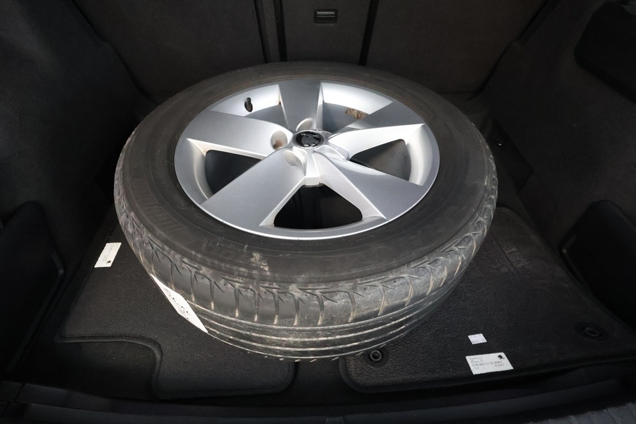 Skoda Karoq vaihtoauto