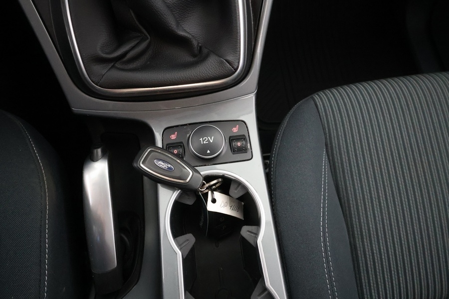 Ford Grand C-MAX vaihtoauto