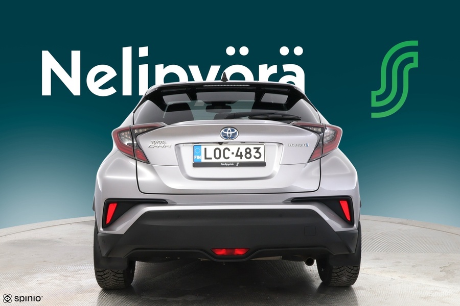 Toyota C-HR vaihtoauto