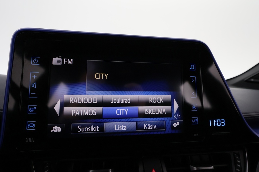 Toyota C-HR vaihtoauto