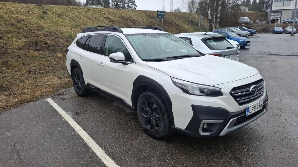 Subaru Outback vaihtoauto